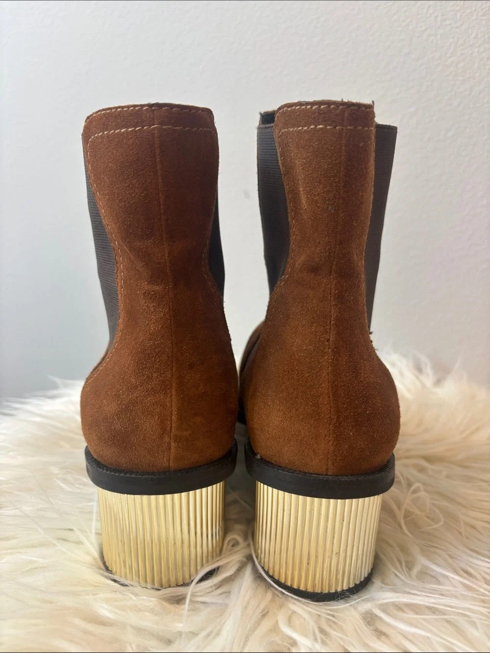 Rebecca Minkoff, suede Brown Chelsea Ankle Boots size 8